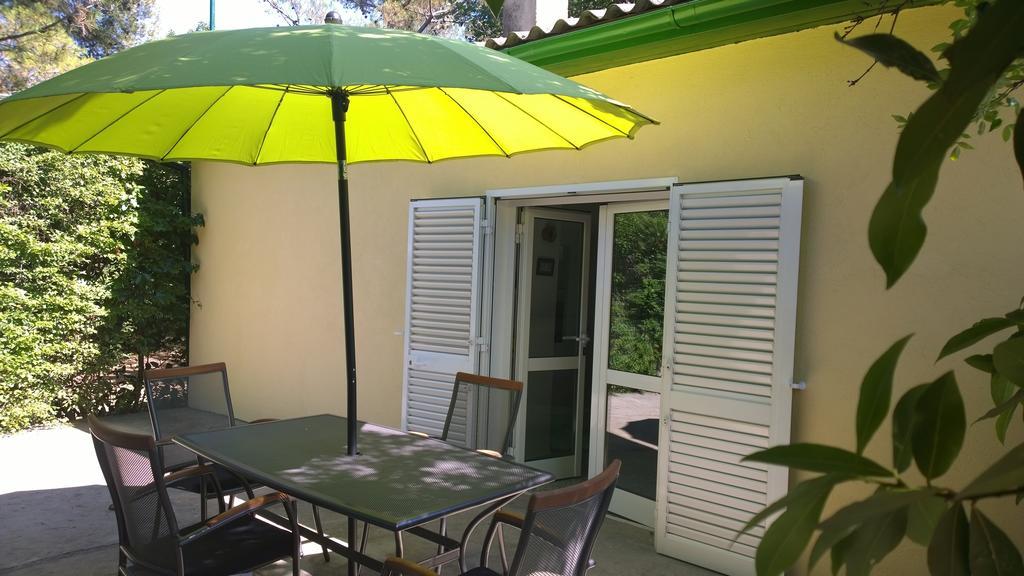 Holiday Home Momcilovic Malinska Habitación foto